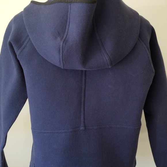 EUC Lululemon City Bound Hoodie - Picture 3 of 7